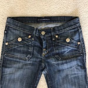 Rock & Republic Jeans • Boot Cut • Size 28